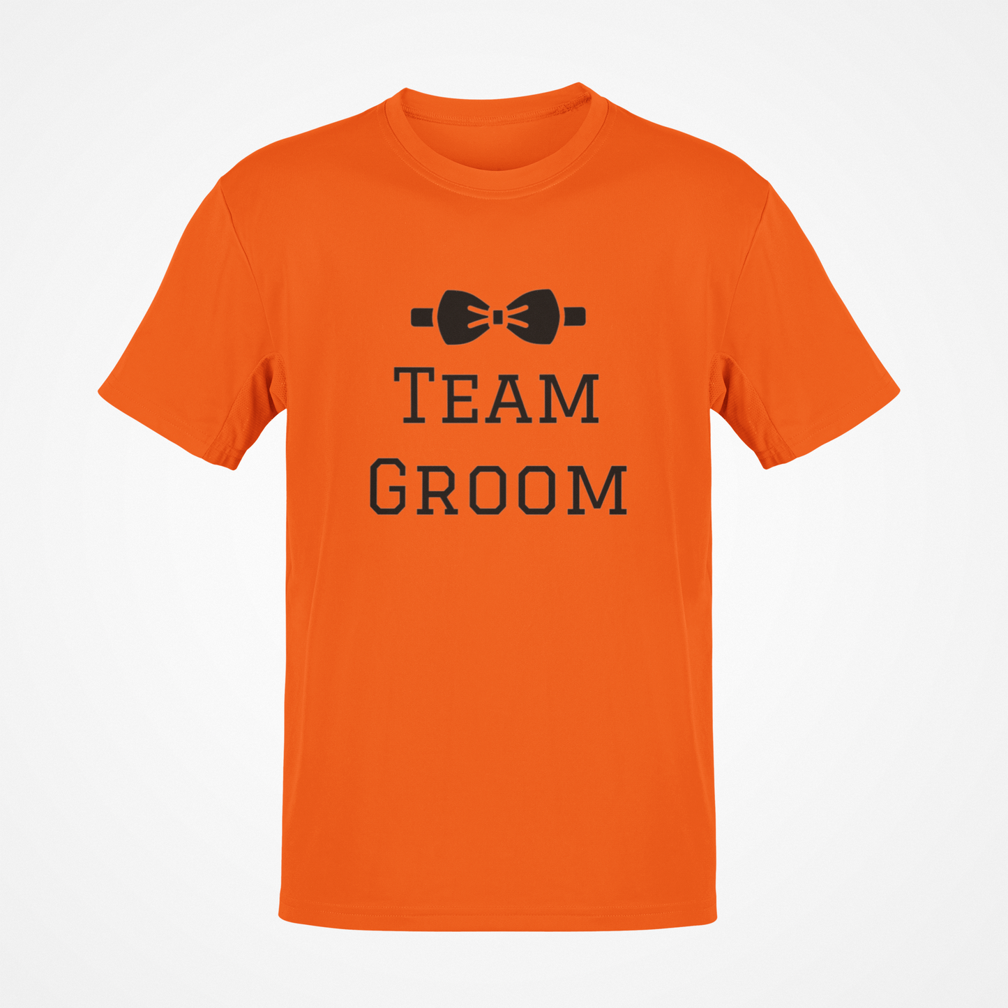 Camiseta del novio del equipo (texto negro)