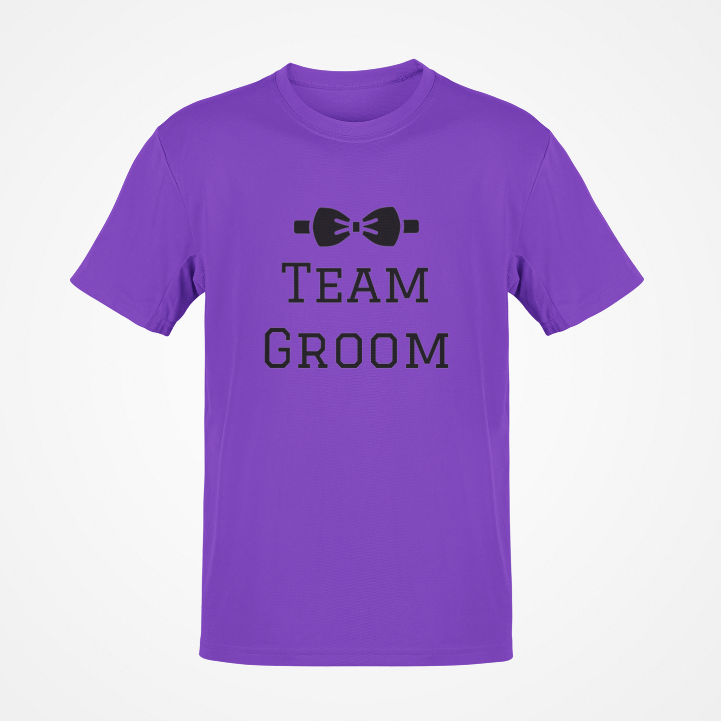 Camiseta del novio del equipo (texto negro)
