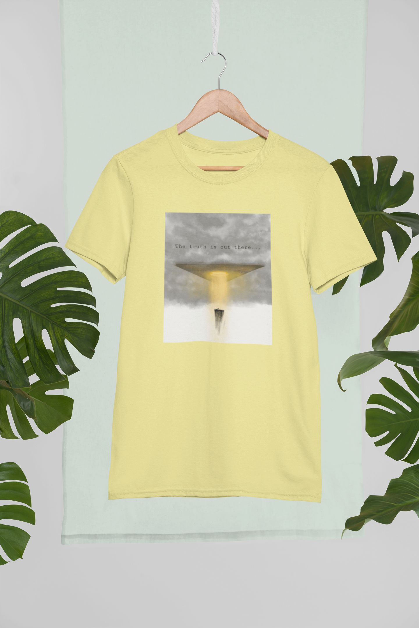 Camiseta de manga corta La verdad está ahí fuera